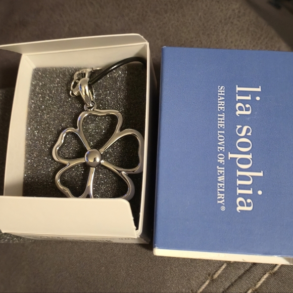 None Jewelry - Lia Sophia Daisy Slide Silver-Tone Flower Pendant Black Cord Necklace Modern